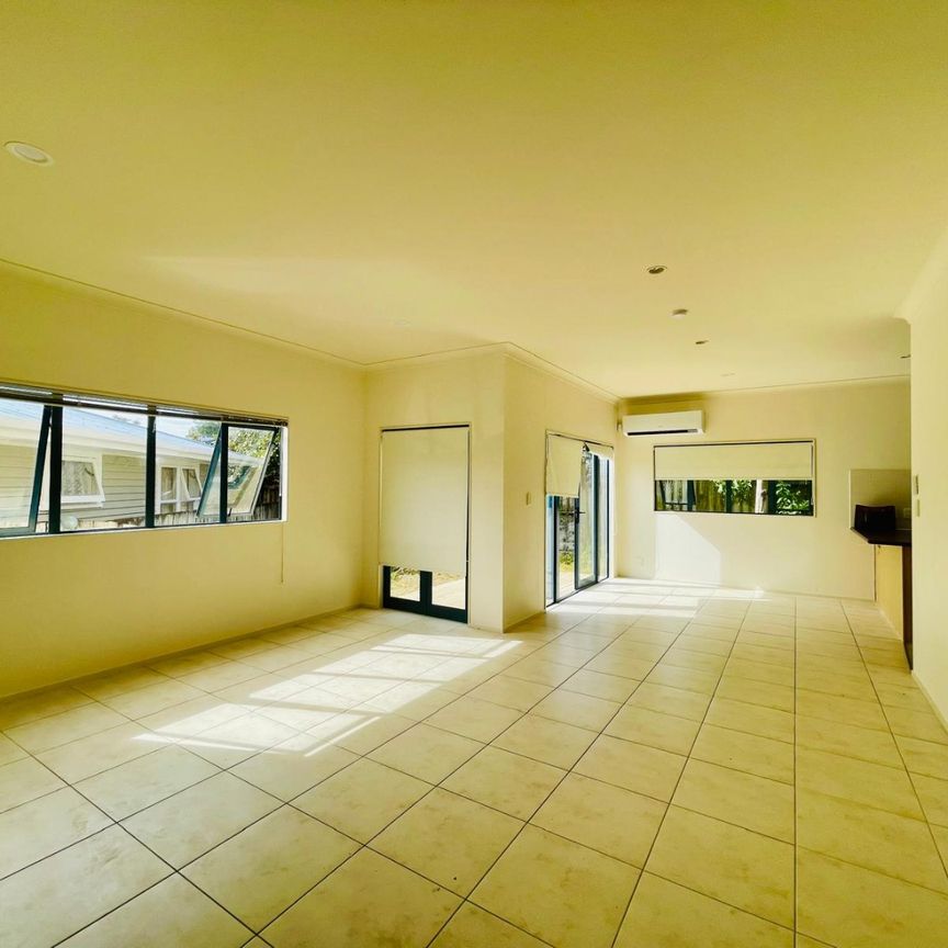 PAKURANGA, 3 BEDROOMS - Photo 1