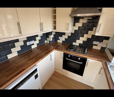 1 Bed Flat, Franklin Way, CR0 - Photo 5