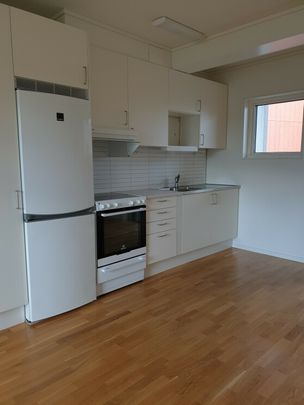 Småbrukets backe 60 - Foto 1