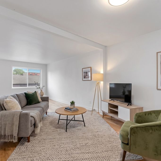 6935 Av Stuart - Photo 1