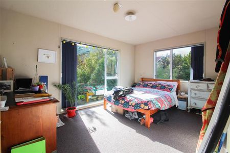 4 Bedroom Flat on York Place for 2026 - Photo 3