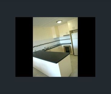 2-Bedroom Unit in Convenient Location - Photo 4