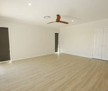 Korora, 9 Trevally Street - Photo 6