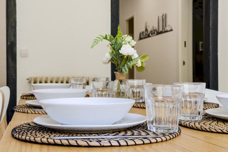 Very bright double room in Barcelona - Photo 5