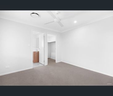 1/5 Livistona Drive, Lochinvar, NSW 2321 - Photo 1