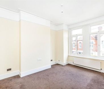2 bedroom maisonette to rent - Photo 6
