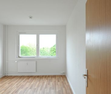 vollsanierte 3 Zimmer mit Balkon in der 5. Etage - Photo 3