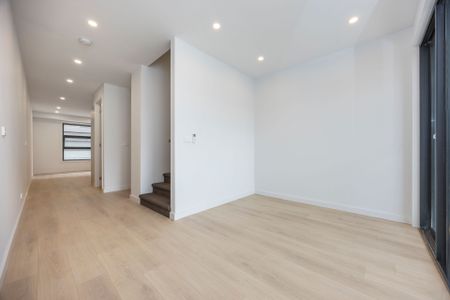 Modern For Easy Living In Boronia - Photo 5