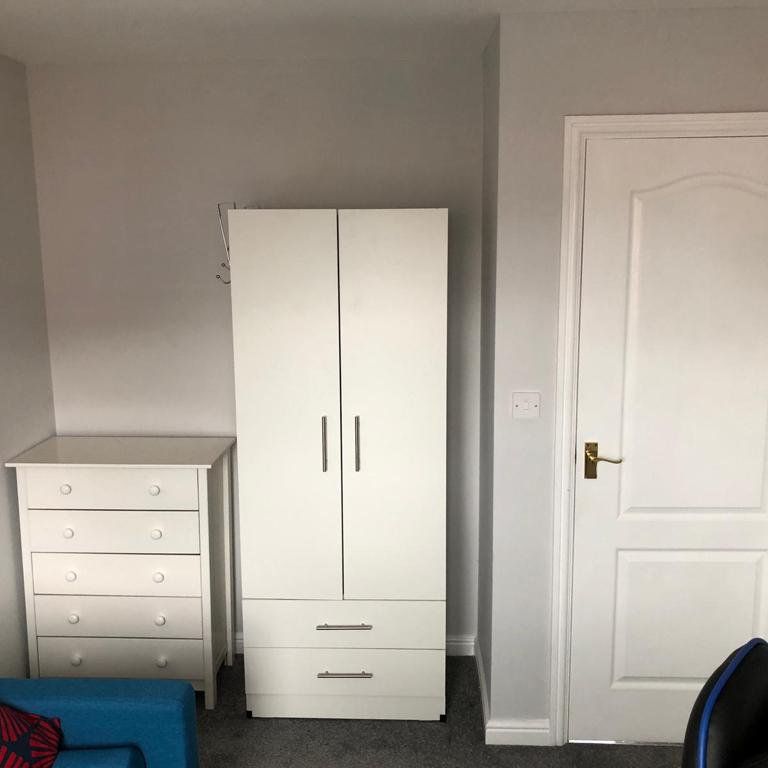 2 bed Detached in Livingston Avenue Wythenshawe, Manchester, M22 1BY - Photo 1