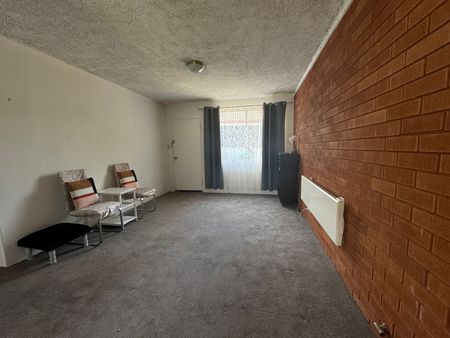 Home For Rent - Photo 4