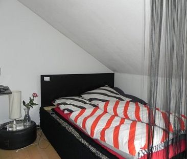 * SCHUCKELIGES NEST FUER SINGLES IN ST. TÖNIS! 1-ZIMMER Mansarden-A... - Foto 4