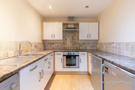 2 bedroom apartment to rent - Photo 2