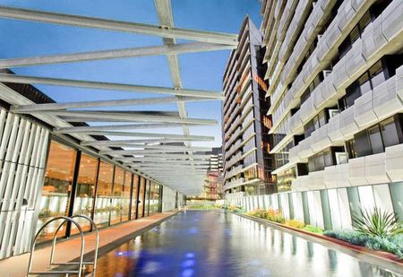 1410/8 Waterview Walk, Docklands VIC 3008 - Photo 4