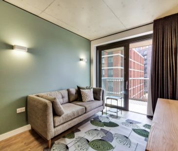 1 Bedroom Apartment - Photo 2