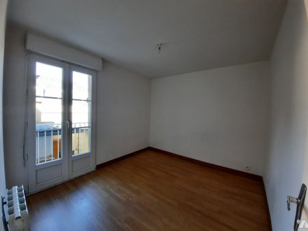 A Avize (51190), à louer appartement en duplex - Photo 2