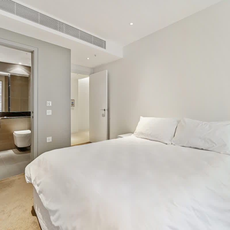 Sherwood Street London W1F - Photo 1