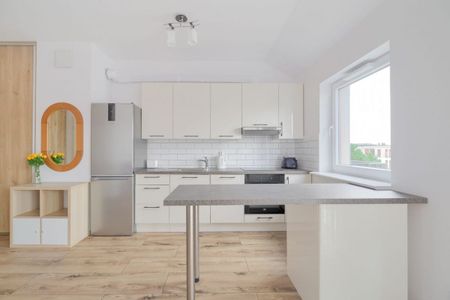 Kawalerka z balkonem w pełni wyposażona. 31.97 m² - Фото 3