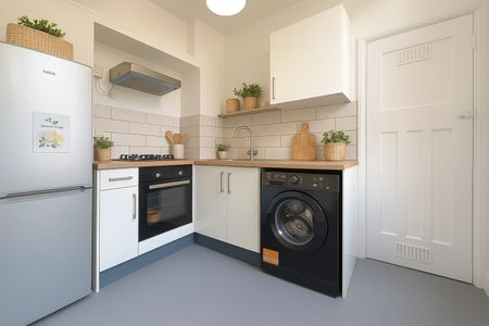 1 Bed Flat, Lawrence Road, W5 - Photo 5