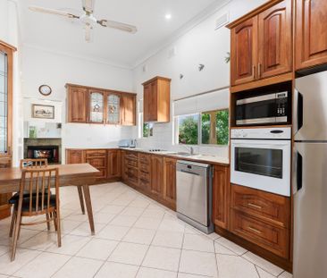Charming Family Home Filled With Character - Photo 4