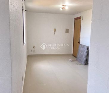 Apartamento com 2 quartos e 47m² para alugar em Moinhos de Vento, C... - Photo 1