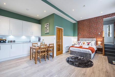 1 bedroom serviced apartment to rent - Photo 2