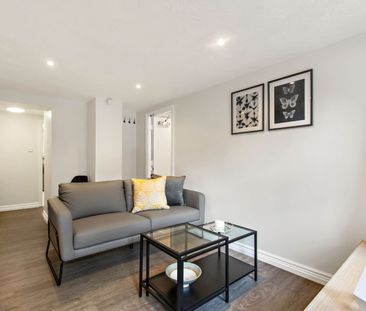 223 HYDE PARK ROAD Leeds - LS6 1AH - Photo 1