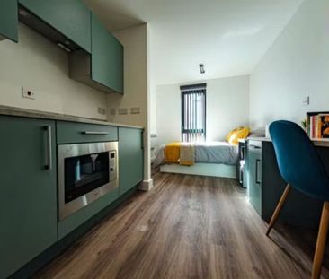 Studio to rent - Photo 5