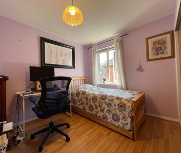 3 Bed Terraced House, Howland Way, SE16 - Photo 6