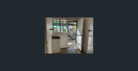 3 Bedroom Home - Photo 5