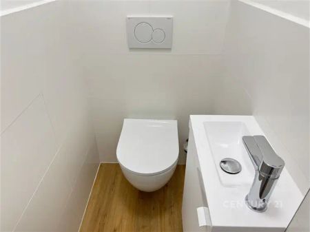 Pronájem bytu 3+1/B, po kompletní rekonstrukci, Vodňanská ul. - Photo 5