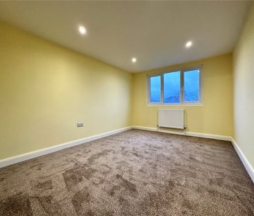 16, High Moor Drive, Moortown, Leeds, LS17 6EB - Photo 5