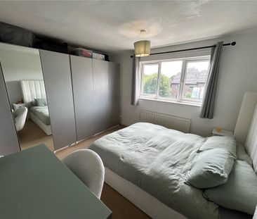 2 bedroom semi-detached house to rent - Photo 3