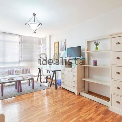 Alquiler de estudio en Calle González Besada - Foto 1