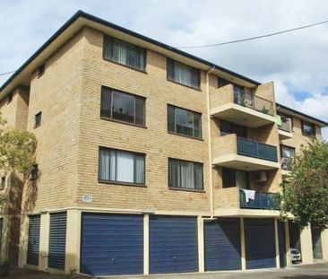 2 Bedroom Unit In Ideal Location! - Photo 4