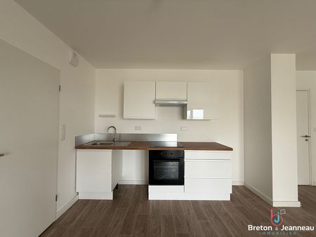 Location Appartement 3 pièces 63m² - Photo 3