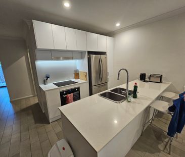 Alexandra Hills - Photo 1