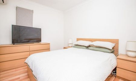 LOVELY LAWSON - 2x2 Apartment - Photo 4