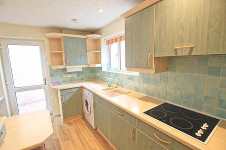 2 bedroom bungalow to rent - Photo 4