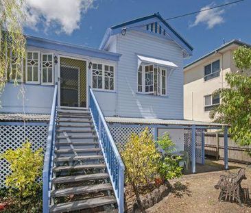 Partially Furnished 1 Bedroom Unit in Cairns North - Photo 1