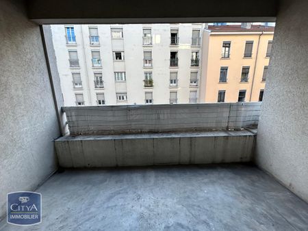 Location Appartement 3 pièces 69m² VILLEURBANNE 69100 - Photo 5