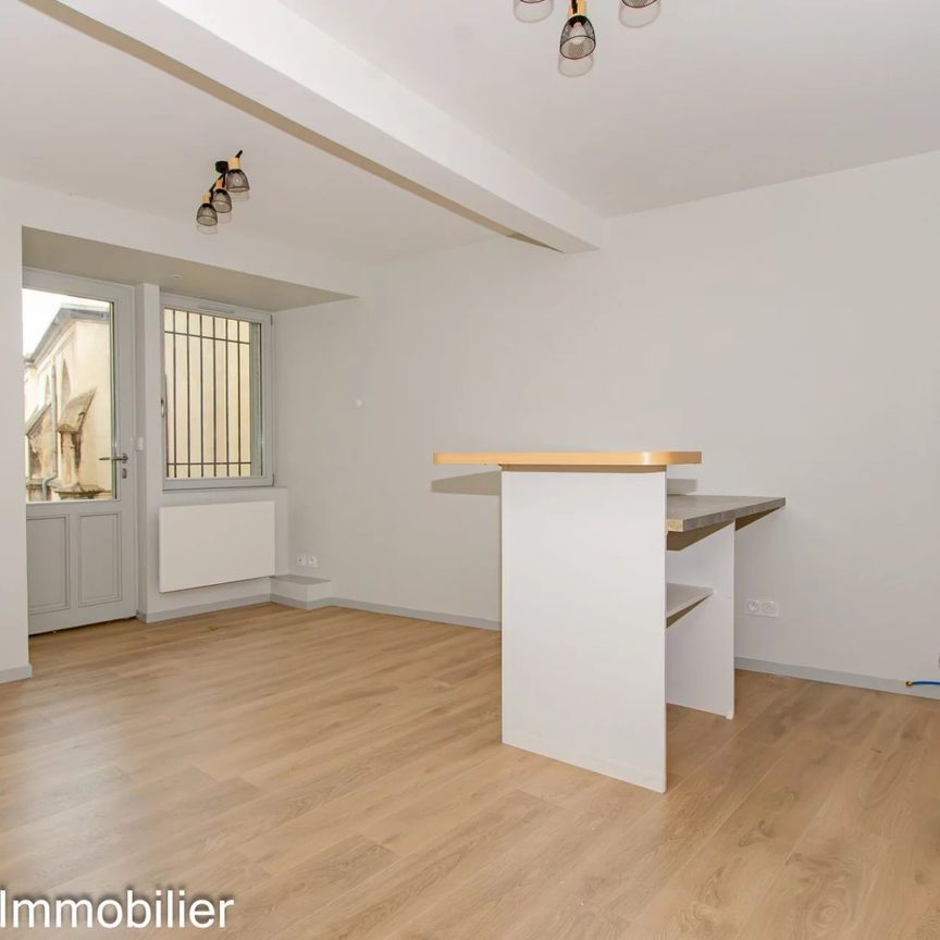 Location Appartement 2 pièces 31m² ST MARCELLIN 38160 - Photo 1