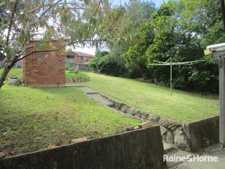 Three Bedroom Home! - Photo 5