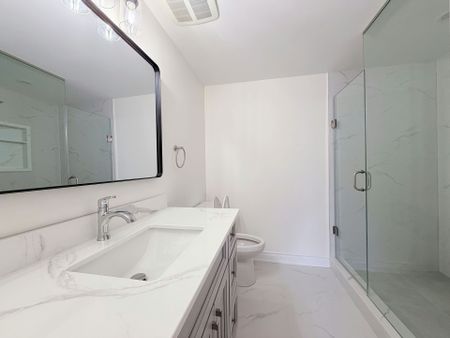 For Lease - 1412 Peerless Court, Oakville, Ontario - Photo 4