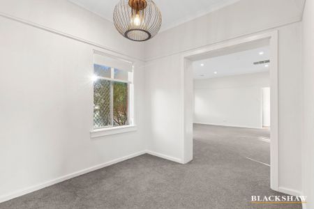 35 Mckinlay Street, Narrabundah ACT 2604 - House For Rent | Domain - Photo 4