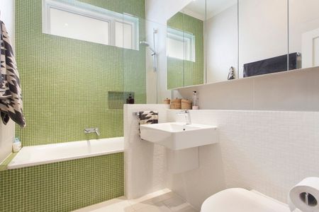 52A Kangaroo Road, Murrumbeena - Photo 5