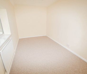 All Souls Farm Cottages, Uxbridge Road, George Green,SL3 - Photo 3