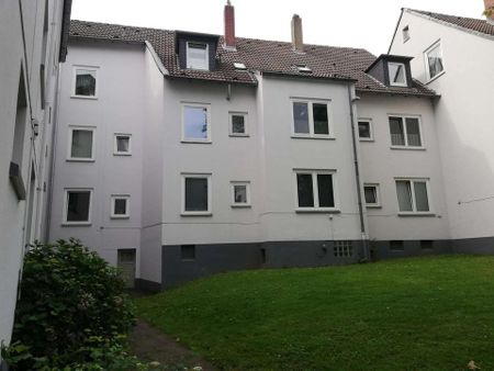 Zum Kühl 26 - schöne 1 ZKB Wohnung im 1. OG *mit Einbauküche* - Photo 3