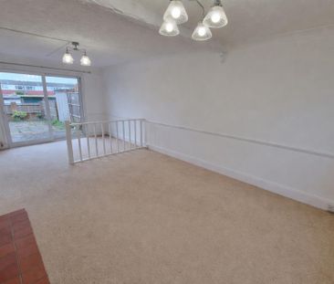 3 bedroom house to rent - Photo 6