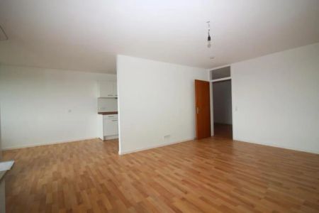 4,5-Zimmer-Wohnung mit Fernsicht - FRISCH RENOVIERT! - Foto 3