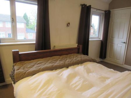 Swarcliffe Drive East, Leeds - Photo 5